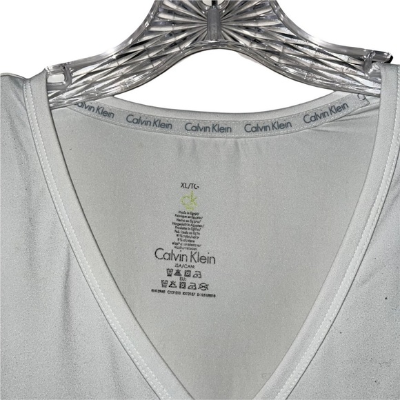 Calvin Klein Woman Top Size XL - Picture 4 of 4